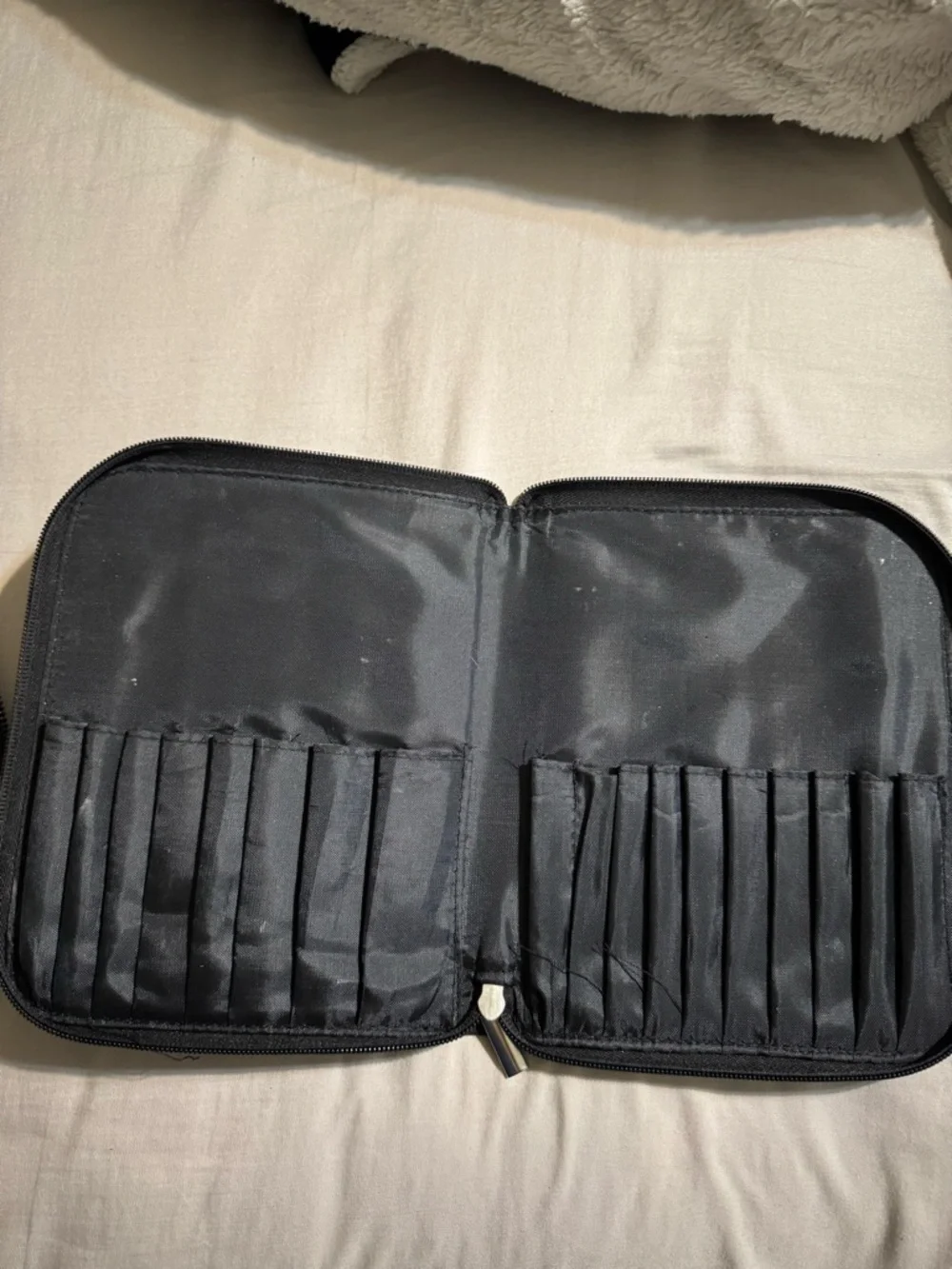Beauty Infinity Black Zip Brush/Tool Case